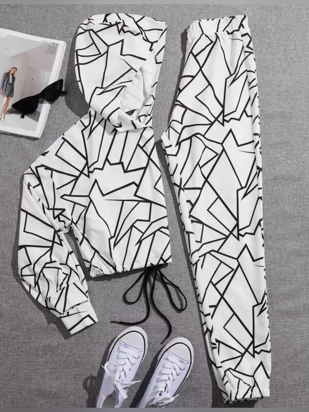 Monochrome Geometric Hoodie & Jogger Set - White/Black